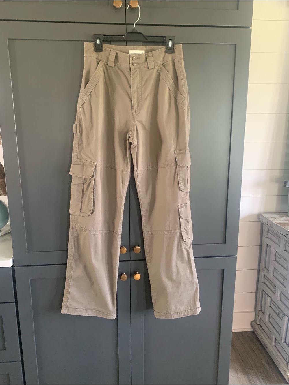Abercrombie women’s high rise cargo pants.
